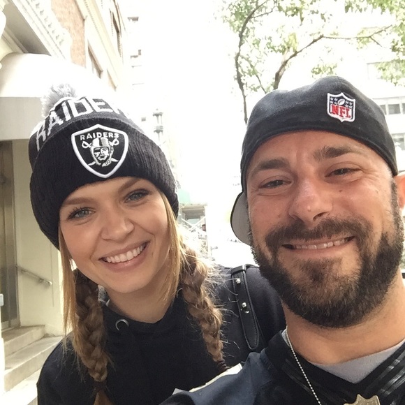 Hi 👋 - Picture 5 of 16